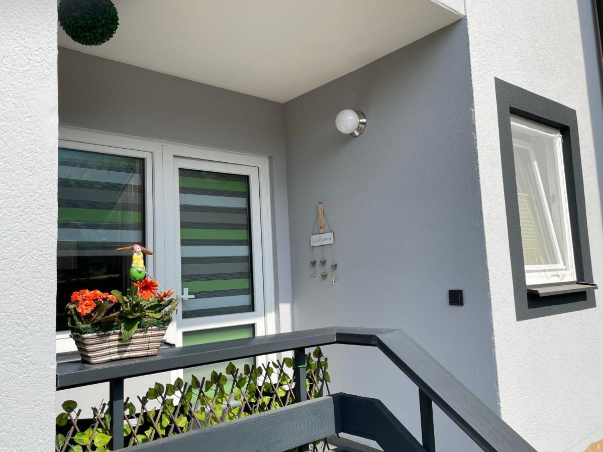 Wehr Orchidee Apartment Екстериор снимка