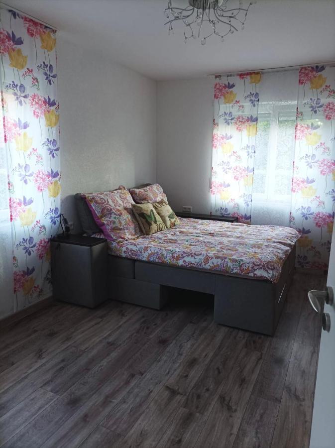 Wehr Orchidee Apartment Екстериор снимка
